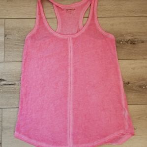 Razorback tank top ‼️2/$20‼️